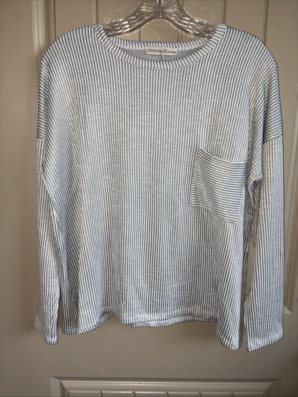 Zenana Outfitters Light Gray & White Striped Long Sleeve Pocket Top